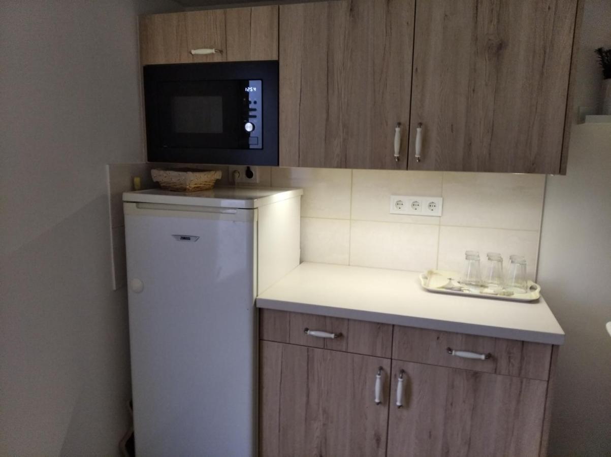 Golya Vendeghaz Apartment Tiszaug ภายนอก รูปภาพ